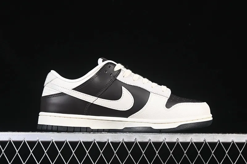 All categories Nk SB Dunk series Nk SB Dunk Low low-top sneakers Nike SB Dunk Low low-top casual sneakers IH7333-200